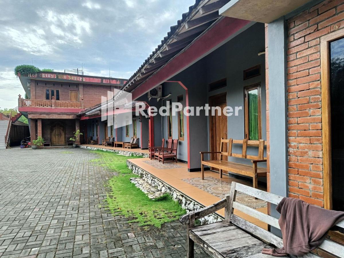 Jogo Segoro Homestay Mitra Reddoorz Near Pantai Sundak Gunungkidul Ngandong Exteriér fotografie