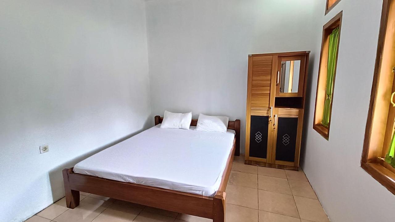 Jogo Segoro Homestay Mitra Reddoorz Near Pantai Sundak Gunungkidul Ngandong Exteriér fotografie