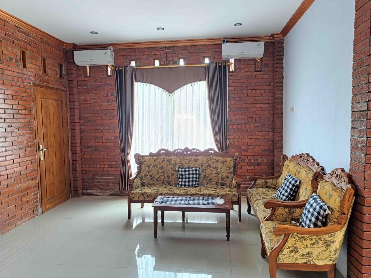 Jogo Segoro Homestay Mitra Reddoorz Near Pantai Sundak Gunungkidul Ngandong Exteriér fotografie